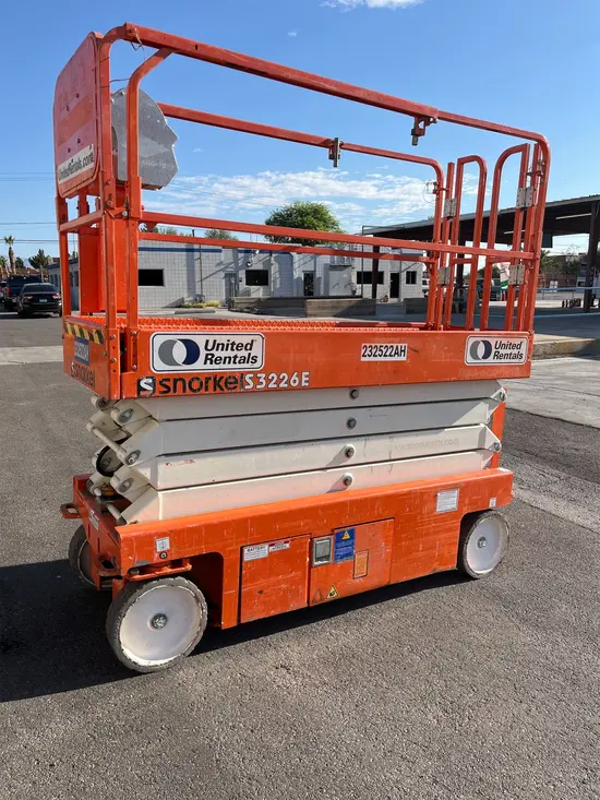 2019 Snorkel S3226E Scissor Lift