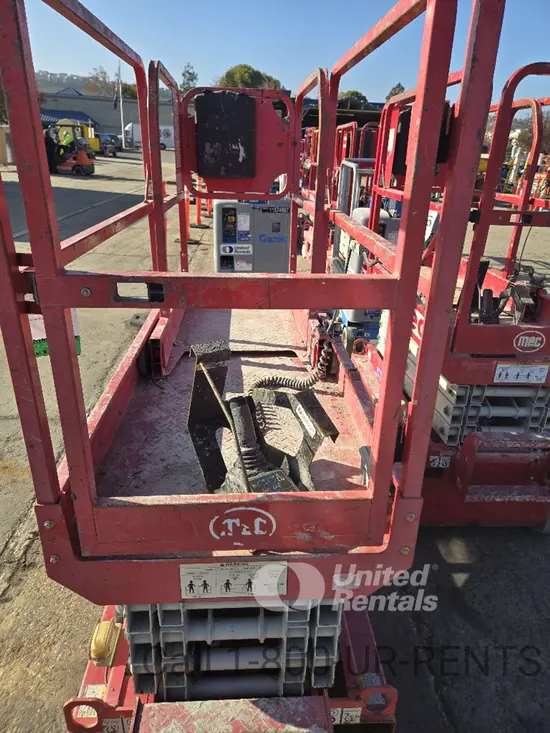 2019 MEC 1330SE Scissor Lift