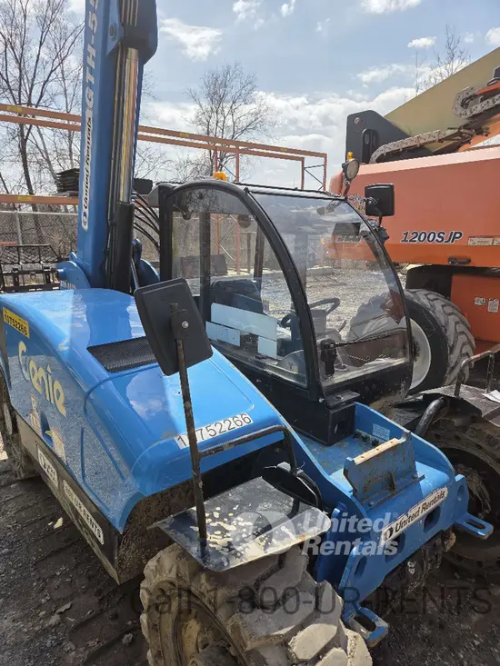 2018 Genie GTH-5519 Forklift