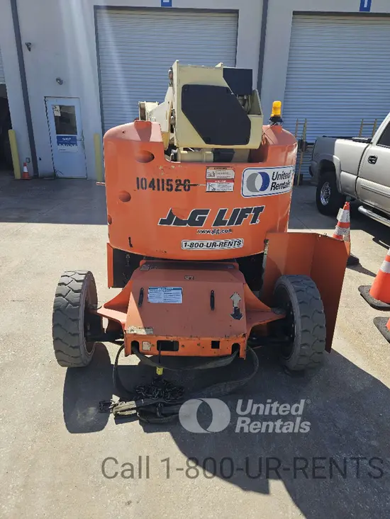 2015 JLG E450AJ Articulating Boom Lift