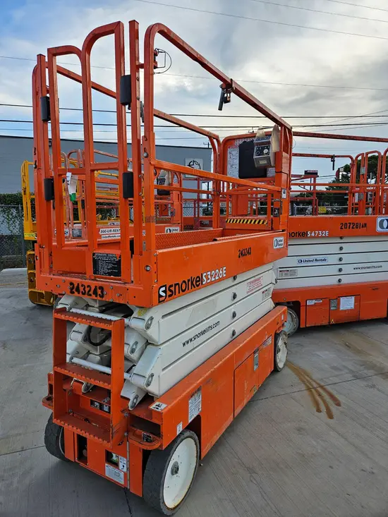 2020 Snorkel S3226E Scissor Lift