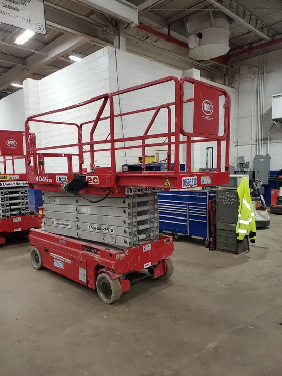 2017 MEC 4046SE Scissor Lift