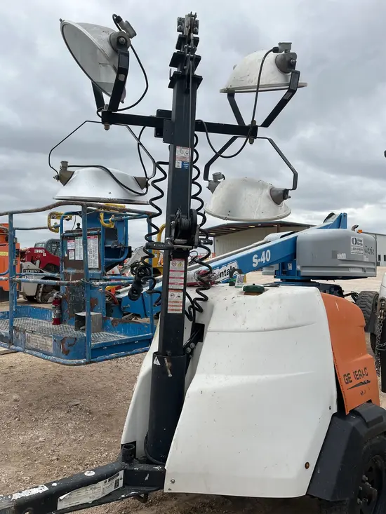 2018 Magnum Pro MLT6SM Portable Light Tower