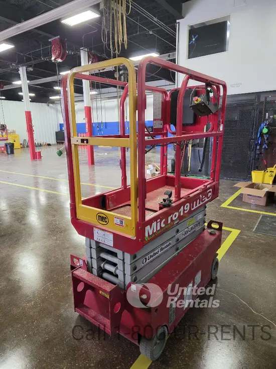 2021 MEC MICRO 19 Scissor Lift