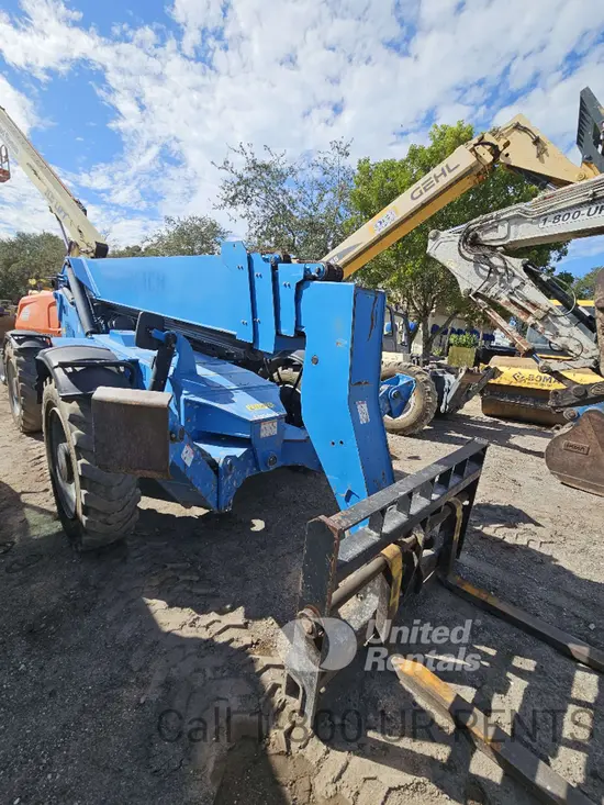 2017 Genie GTH-1056 Forklift