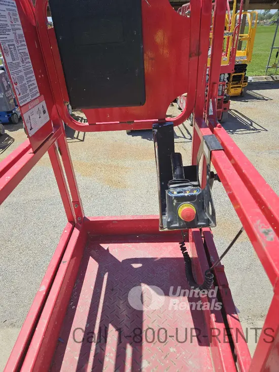 2022 MEC MICRO 19 Scissor Lift