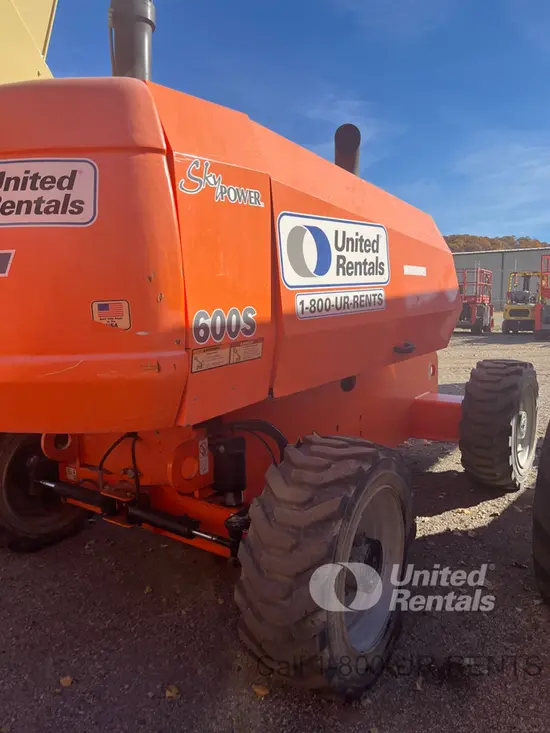 2017 JLG 600S Boom Lift