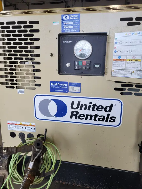 2021 Doosan P425/HP375WCUT4 Air Compressor