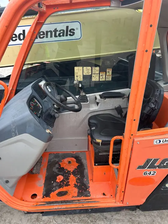 2017 JLG 642 Forklift