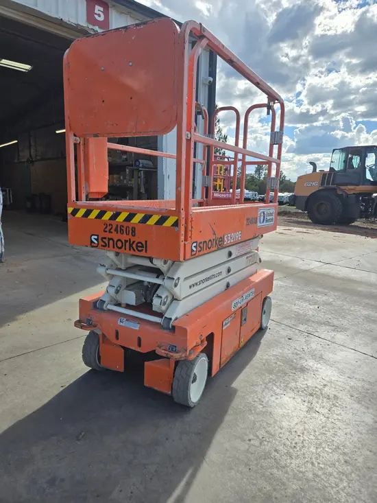 2019 Snorkel S3219E Scissor Lift