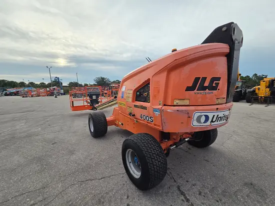2017 JLG 400S Boom Lift