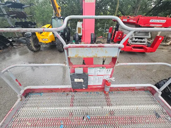 2016 MEC 60JD Boom Lift