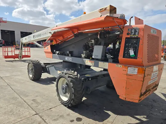 2016 Snorkel TB86J Boom Lift