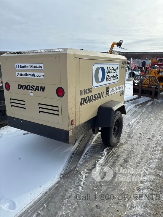 2021 Doosan P425/HP375WCUT4 Air Compressor