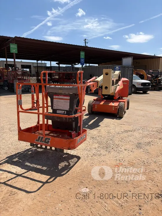 2017 JLG E400AJPN Articulating Boom Lift