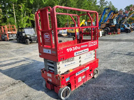 2017 MEC 1930SE Scissor Lift