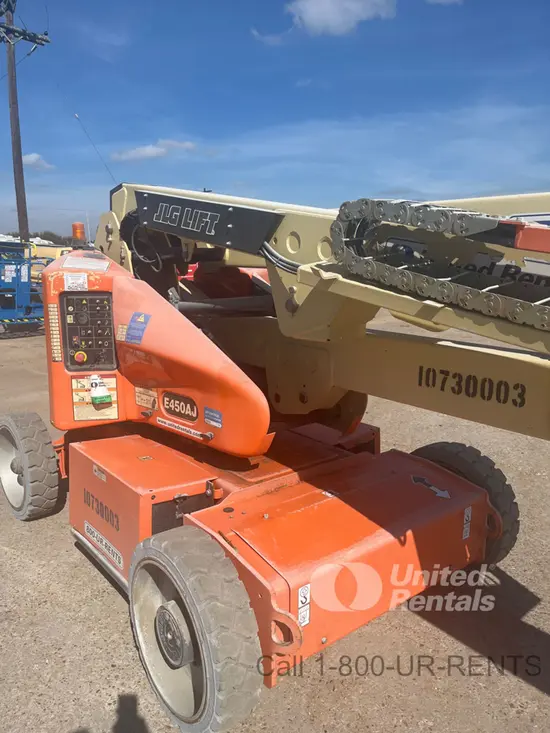 2018 JLG E450AJ Articulating Boom Lift