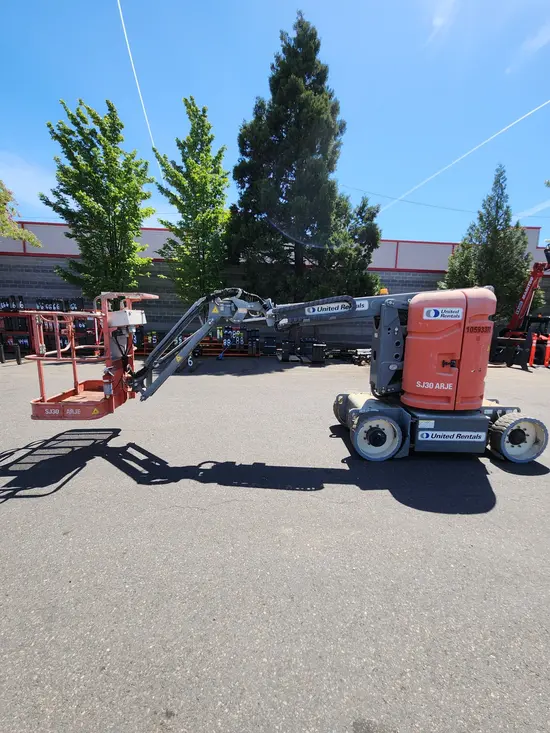 2017 Skyjack SJ30ARJE Articulating Boom Lift