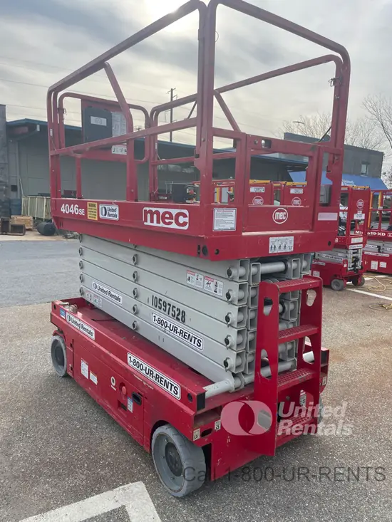 2017 MEC 4046SE Scissor Lift