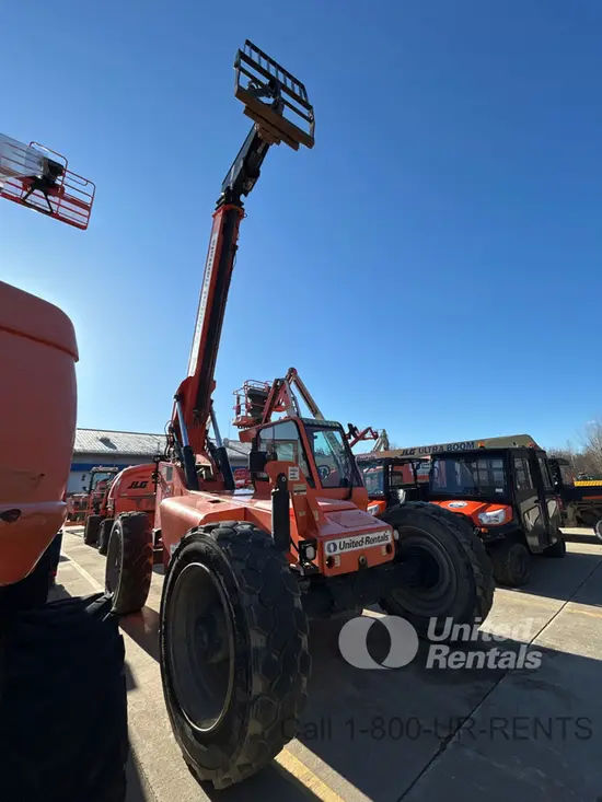 2018 SKYTRAK 8042 Forklift