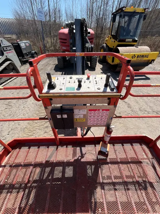 2017 Skyjack SJ63AJ Articulating Boom Lift