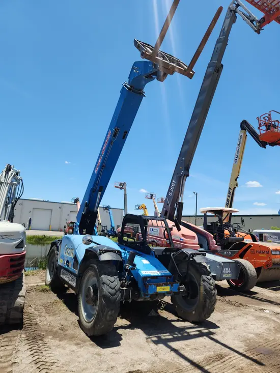 2017 Genie GTH-844 Forklift