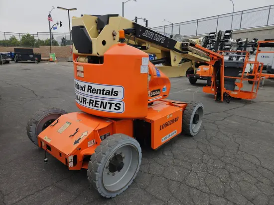 2017 JLG E450AJ Articulating Boom Lift