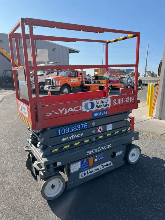 2019 Skyjack SJIII3219 Scissor Lift