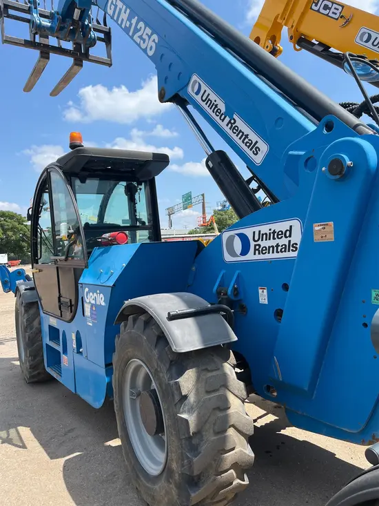 2018 Genie GTH-1256 Forklift