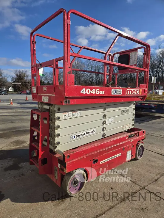 2017 MEC 4046SE Scissor Lift