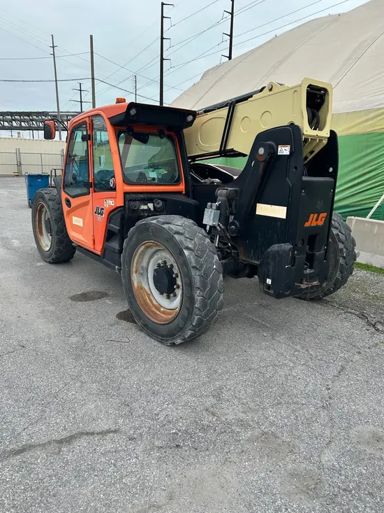 2018 JLG 742 Forklift