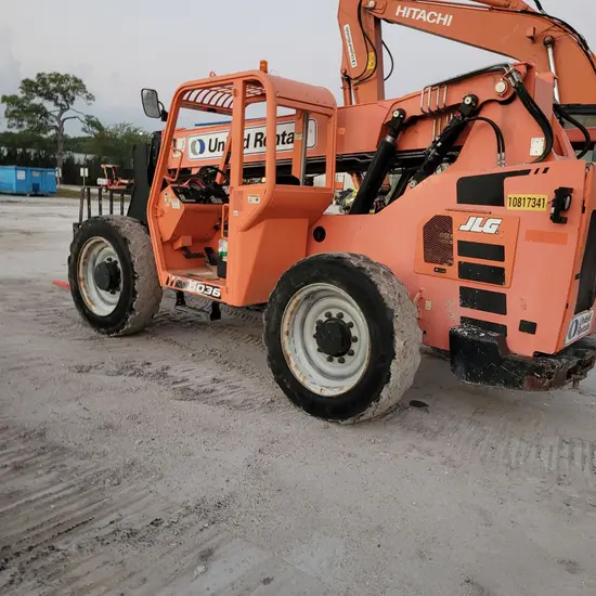 2018 SKYTRAK 6036 Forklift