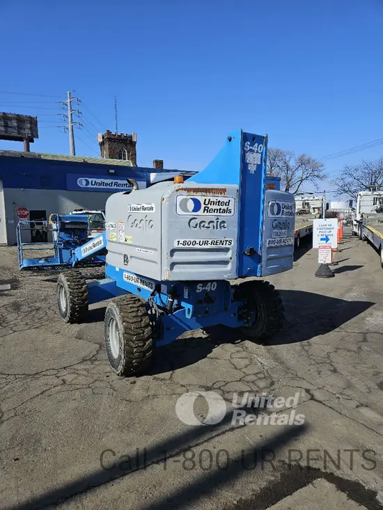 2017 Genie S-40 Boom Lift