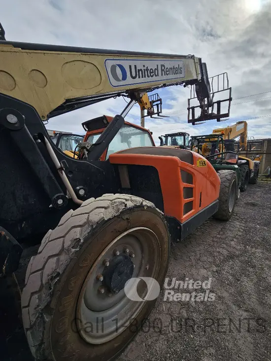 2018 JLG 742 Forklift