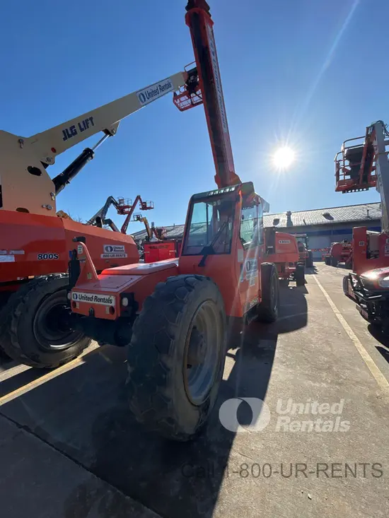 2018 SKYTRAK 8042 Forklift