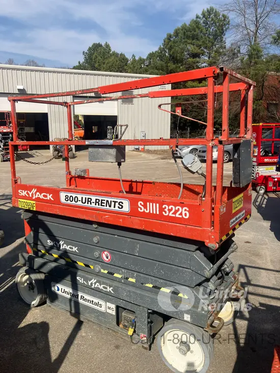 2017 Skyjack SJIII3226 Scissor Lift