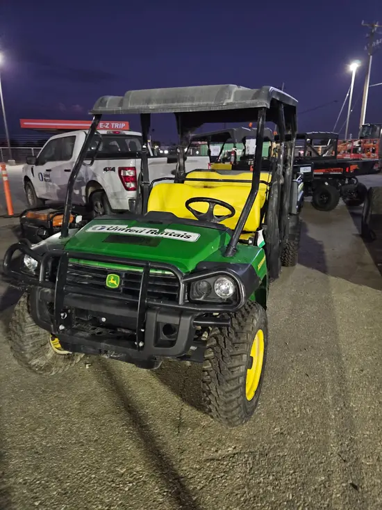 2022 John Deere XUV855M S4 Utility Vehicle
