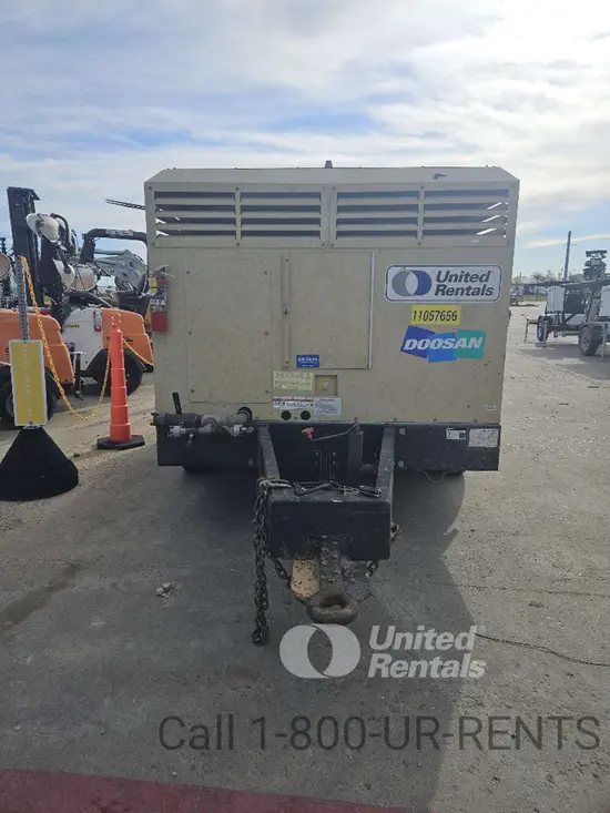 2020 Doosan XP825/HP750WCU Air Compressor
