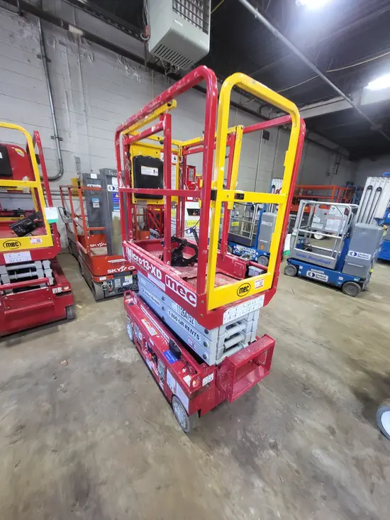 2021 MEC MICRO 13-XD Scissor Lift