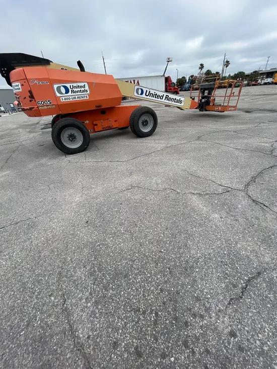 2017 JLG 600S Boom Lift