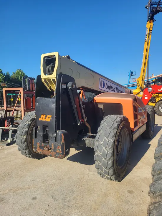 2016 JLG 642 Forklift