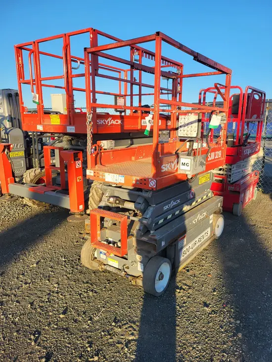 2018 Skyjack SJIII3219 Scissor Lift