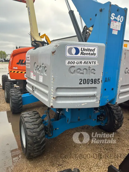 2017 Genie S-40 Boom Lift