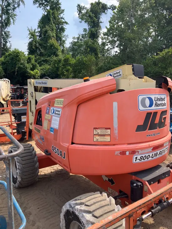 2017 JLG 450AJ Articulating Boom Lift