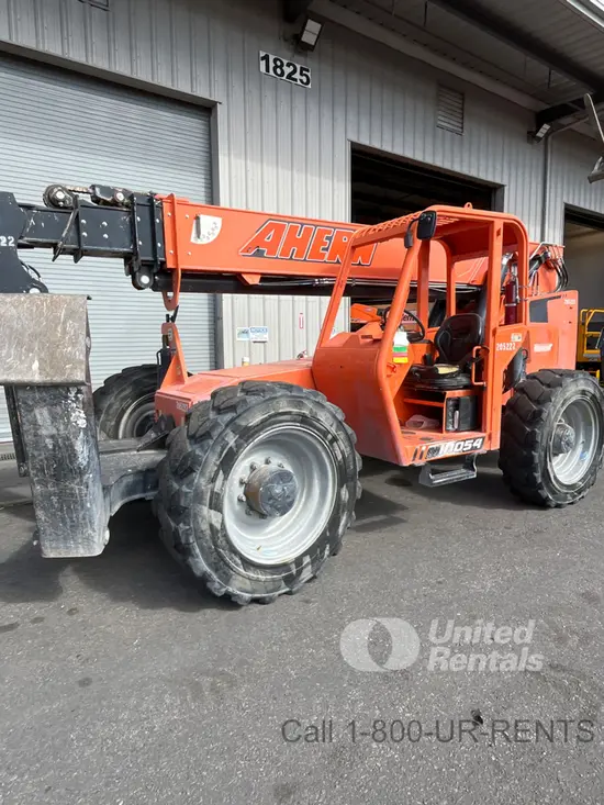 2018 SKYTRAK 10054 Forklift