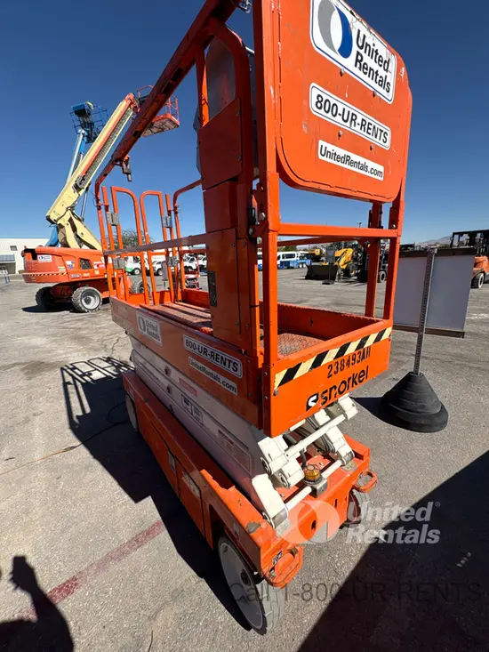 2019 Snorkel S3226E Scissor Lift