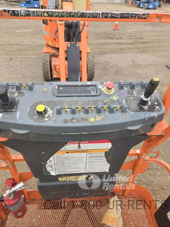 2016 JLG E300AJP Articulating Boom Lift