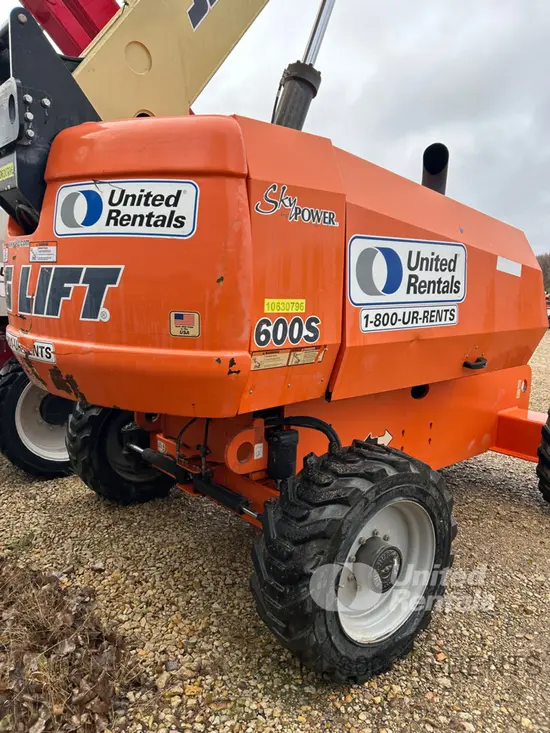 2017 JLG 600S Boom Lift