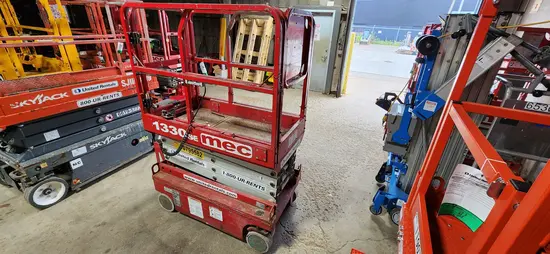 2018 MEC 1330SE Scissor Lift