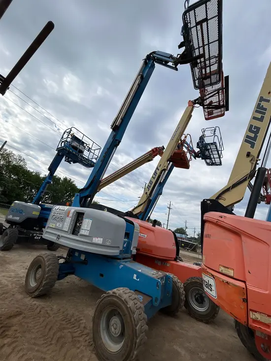 2016 Genie S-45 Boom Lift